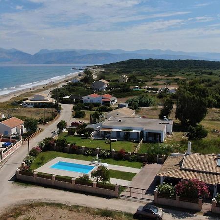 Almyra Beach House Corfu Almiros Beach エクステリア 写真