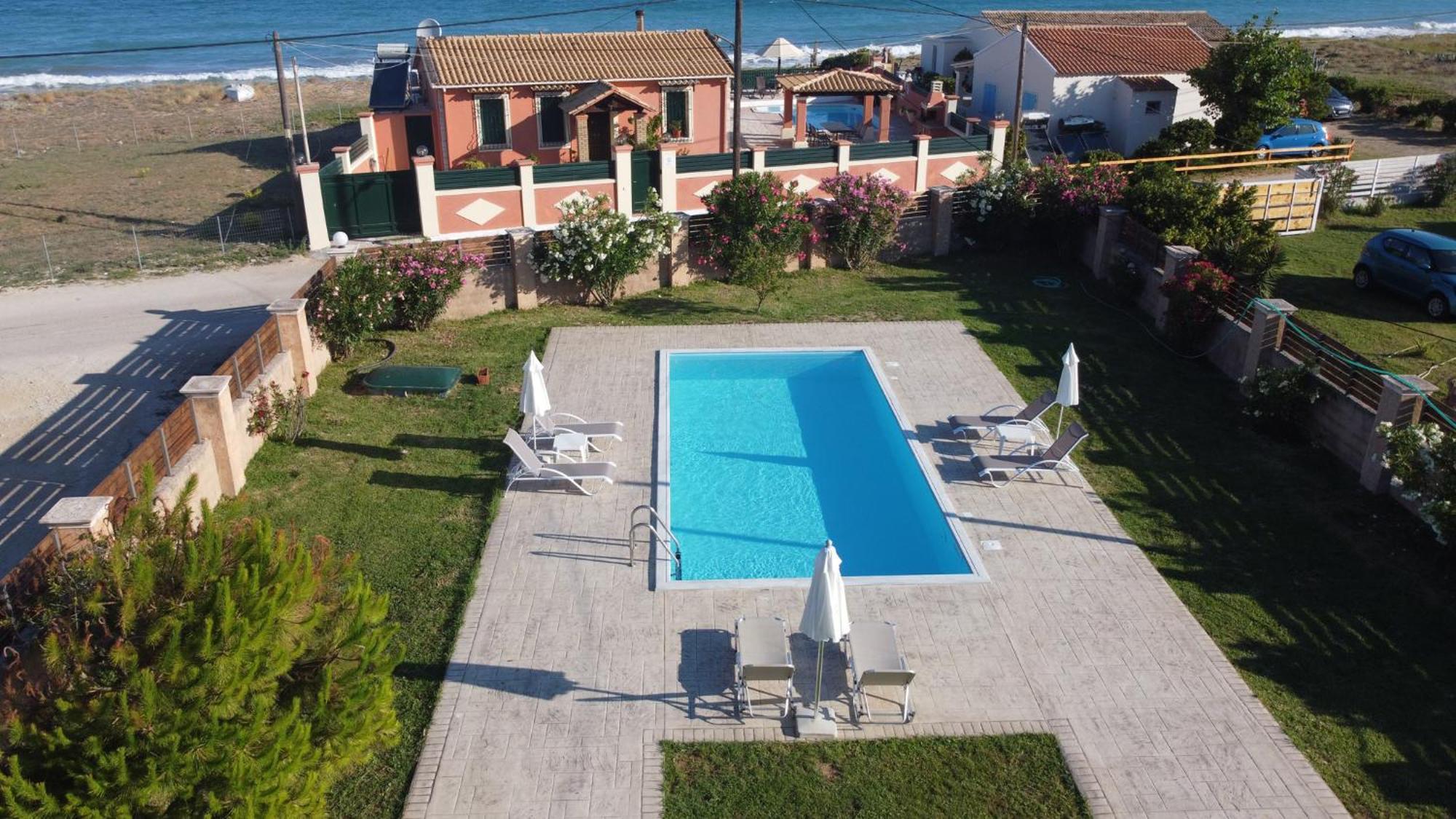 Almyra Beach House Corfu Almiros Beach エクステリア 写真